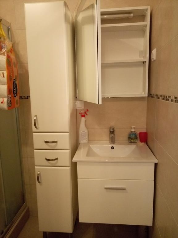 Apartment Zemun Old Town Center Belgrado Buitenkant foto