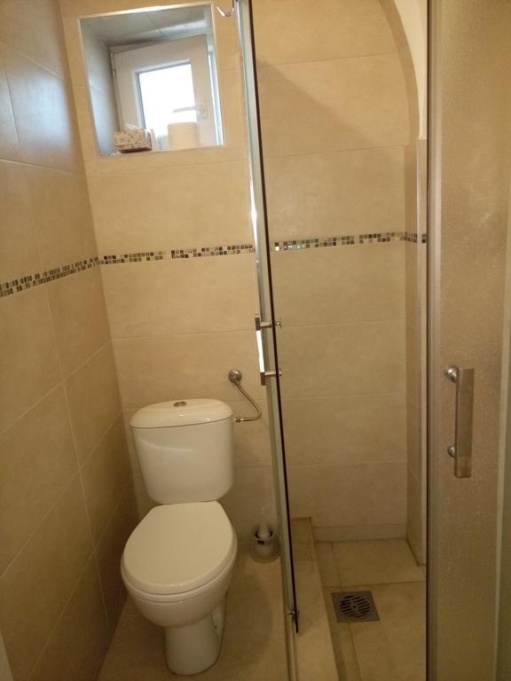 Apartment Zemun Old Town Center Belgrado Buitenkant foto